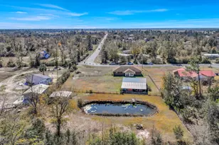 2831 Maulden Rd, Southport, FL 32409 - Photo 2