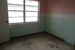 1901 Hickory Ave, Panama City, FL 32405 - Photo 8