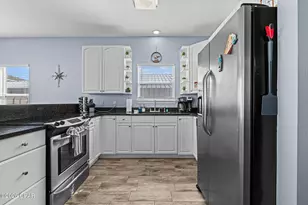 3922 Ocean View Dr, Panama City, FL 32408 - Photo 6