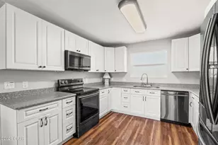 533 S Berthe Ave, Panama City, FL 32404 - Photo 12