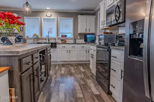 2739 Bellaire Ct, Alford, FL 32420 - Photo 14