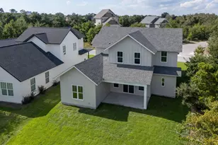 3539 Sanctuary Dr, Panama City, FL 32408 - Photo 2