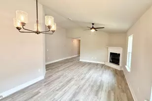 3596 Basal St, Callaway, FL 32404 - Photo 2