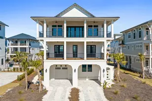 109 Dunes Dr, Mexico Beach, FL 32456 - Photo 1