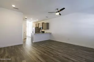 5862 Tyndall Pl, Panama City, FL 32404 - Photo 6