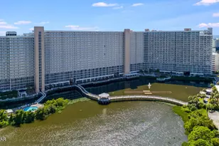 9860 S Thomas Dr, Panama City, FL 32408 - Photo 34