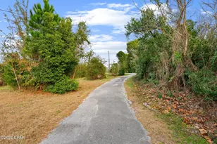 5203 E 4th St, Panama City, FL 32404 - Photo 44