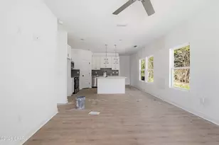 7521 Walker Dr, Panama City, FL 32404 - Photo 4
