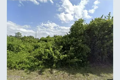 646/648 Chavers Street, Lehigh Acres, FL 33971 - Photo 1