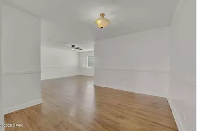 210 N Cove Boulevard, Panama City, FL 32401 - Photo 10