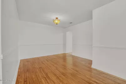 210 N Cove Boulevard, Panama City, FL 32401 - Photo 8