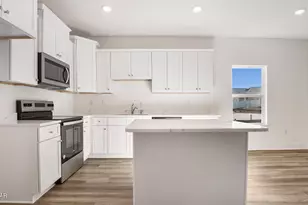 605 Hancock Wy, Panama City Beach, FL 32413 - Photo 6