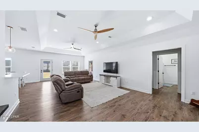 705 W 8th Street, Lynn Haven, FL 32444 - Photo 8