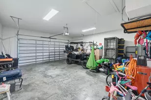 705 W 8th St, Lynn Haven, FL 32444 - Photo 32