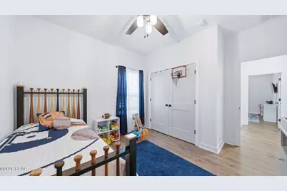 705 W 8th Street, Lynn Haven, FL 32444 - Photo 18