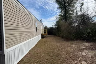 2525 Ellie Ln, Alford, FL 32420 - Photo 32