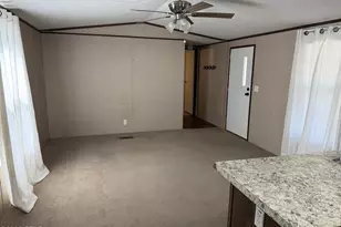 2525 Ellie Ln, Alford, FL 32420 - Photo 30