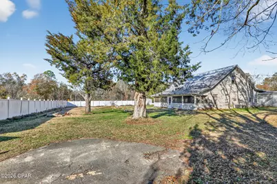 3136 Aycock Road, Cottondale, FL 32431 - Photo 2