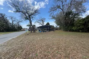 1209 E 10th St, Panama City, FL 32401 - Photo 2