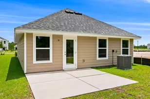 142 Chateau Ln, Port Saint Joe, FL 32456 - Photo 22