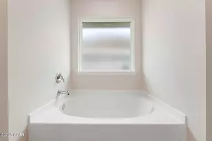 142 Chateau Ln, Port Saint Joe, FL 32456 - Photo 18