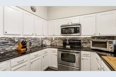 2400 Grandiflora Boulevard #401, Panama City, FL 32408 - Photo 14