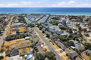 215 Wiregrass Ln, Panama City Beach, FL 32407 - Photo 2