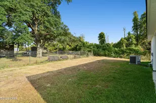 526 Camellia Ave, Panama City, FL 32404 - Photo 24