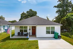 526 Camellia Ave, Panama City, FL 32404 - Photo 1