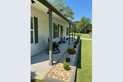 5985 Webb Street, Graceville, FL 32440 - Photo 4