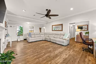437 W Baldwin Rd, Panama City, FL 32405 - Photo 8