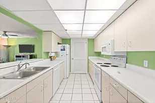 10513 Front Beach Rd, Panama City Beach, FL 32407 - Photo 4