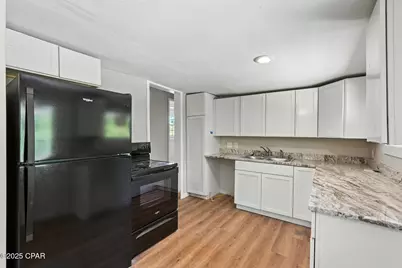 625 E 3rd Street, Panama City, FL 32401 - Photo 8