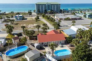 611 Granada Cir, Panama City Beach, FL 32413 - Photo 40