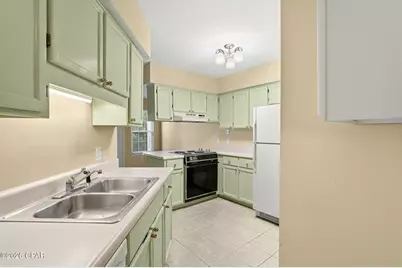 2026 Baker Court #13, Panama City, FL 32401 - Photo 10