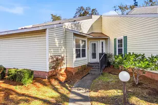 2026 Baker Ct, Panama City, FL 32401 - Photo 2