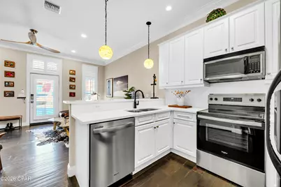 100 Downing Street #10, Panama City Beach, FL 32413 - Photo 8