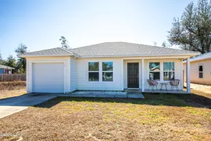 4942 Oak Ave, Youngstown, FL 32466 - Photo 1