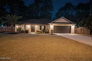 7133 Leisure St, Navarre, FL 32566 - Photo 2