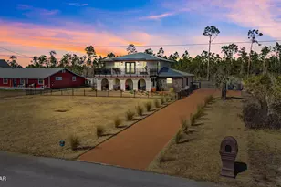 54 First St, Port Saint Joe, FL 32456 - Photo 2