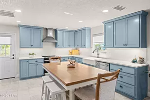 54 First St, Port Saint Joe, FL 32456 - Photo 16