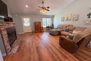 469 Old Bay City Rd, Wewahitchka, FL 32465 - Photo 6