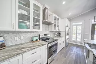 311 Venture Blvd, Panama City Beach, FL 32408 - Photo 10