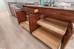 8926 Coral Reef Wy, Panama City Beach, FL 32413 - Photo 16