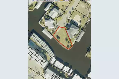 106 N 38th Street, Mexico Beach, FL 32456 - Photo 4