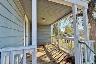 4391 Florence Dr, Marianna, FL 32446 - Photo 2