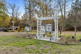 651 E North Ave, Bonifay, FL 32425 - Photo 38