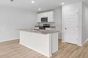 2072 Apollo Dr, Chipley, FL 32428 - Photo 6