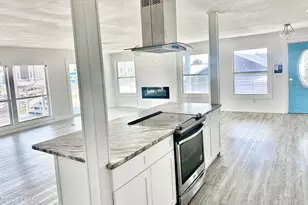 3820 Treasure Cir, Panama City Beach, FL 32408 - Photo 4