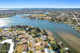 7027 Yellow Bluff Rd, Panama City, FL 32404 - Photo 38